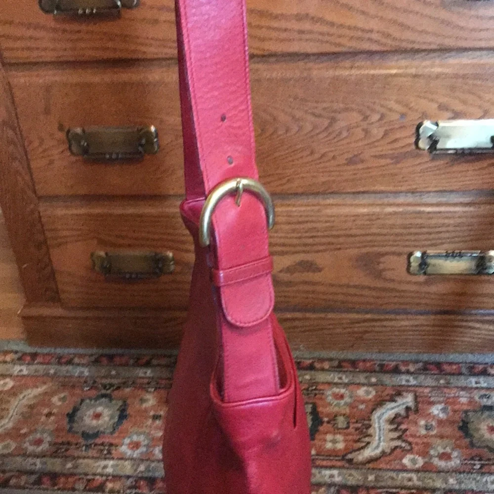 Vintage Cherry Red Coach Purse - Picture 7 of 16